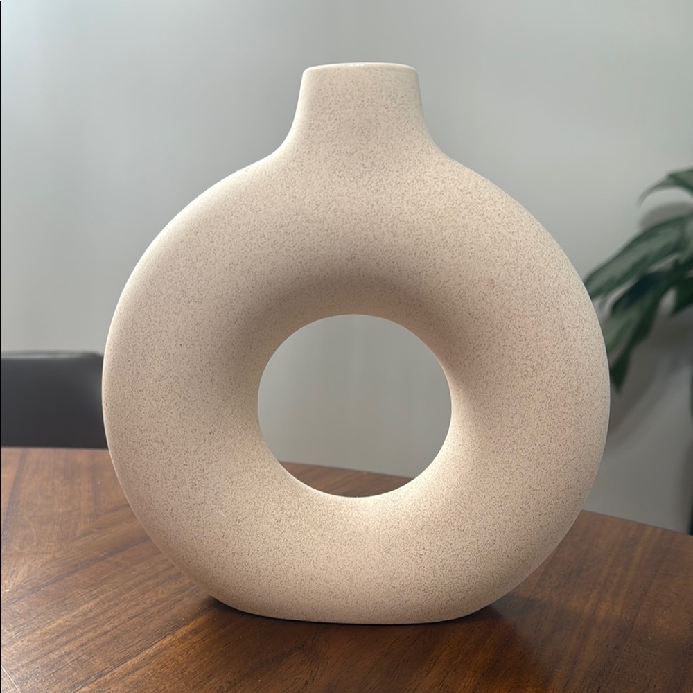 Modern Cream Ceramic Vase